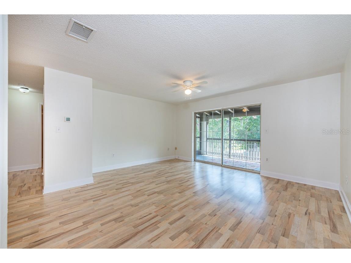 6042 1st Avenue S #31 Saint Petersburg FL 33707 TB8452044 image3