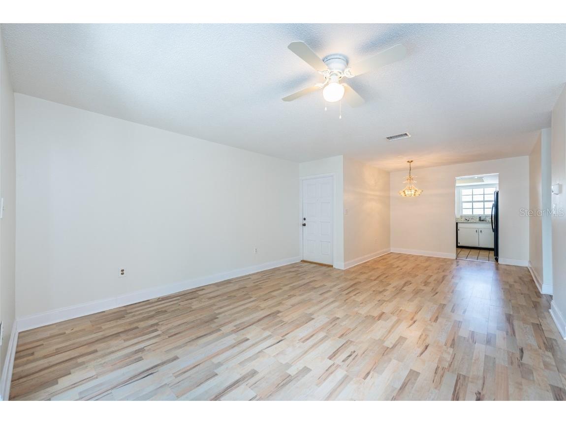 6042 1st Avenue S #31 Saint Petersburg FL 33707 TB8452044 image5