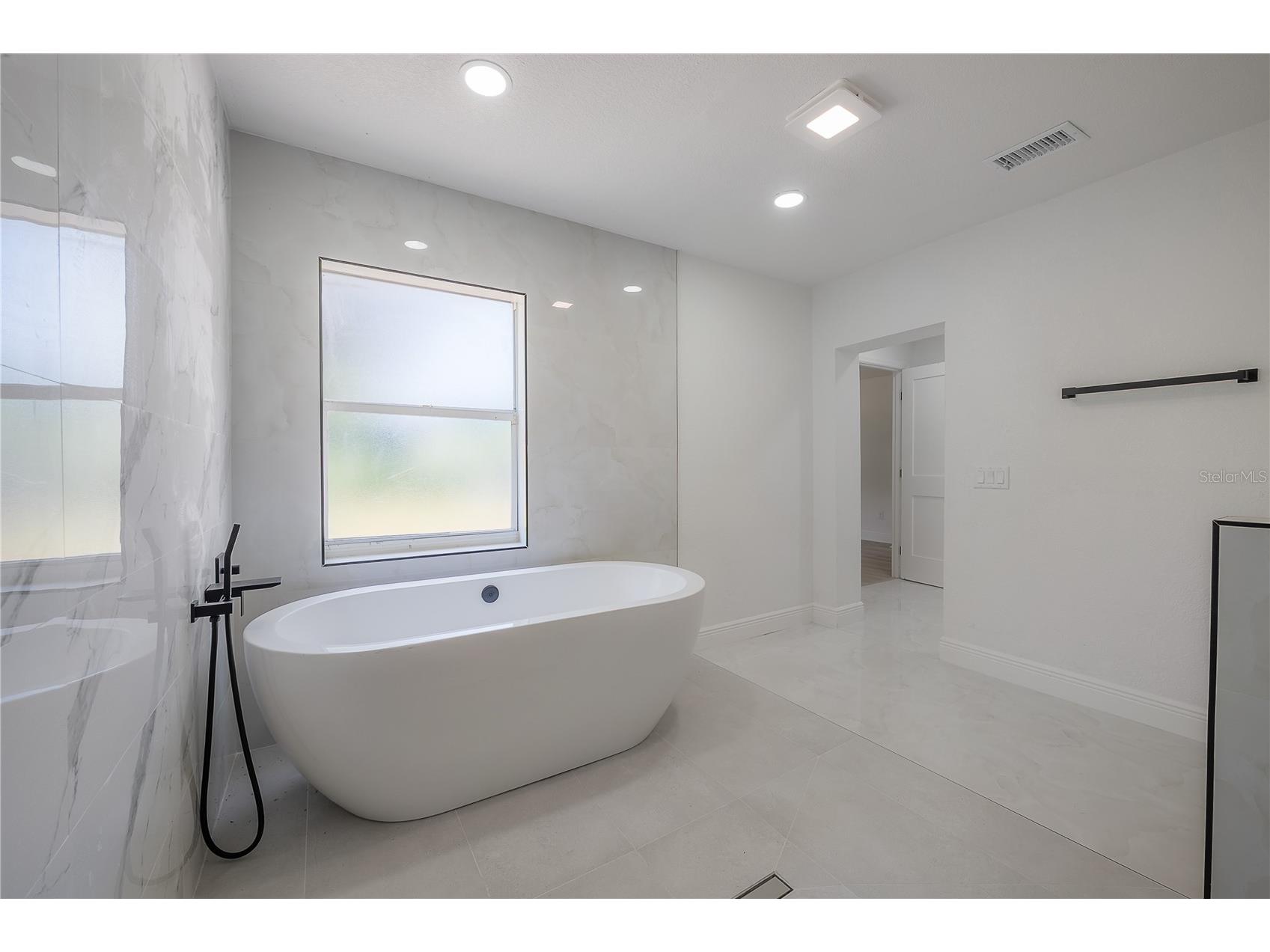 6042 Hazelwood Drive Zephyrhills FL 33542 TB8519067 image20