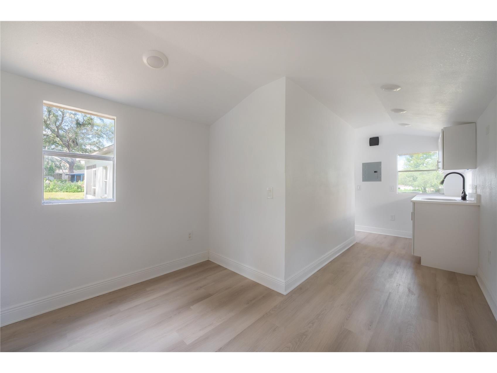 6042 Hazelwood Drive Zephyrhills FL 33542 TB8519067 image39
