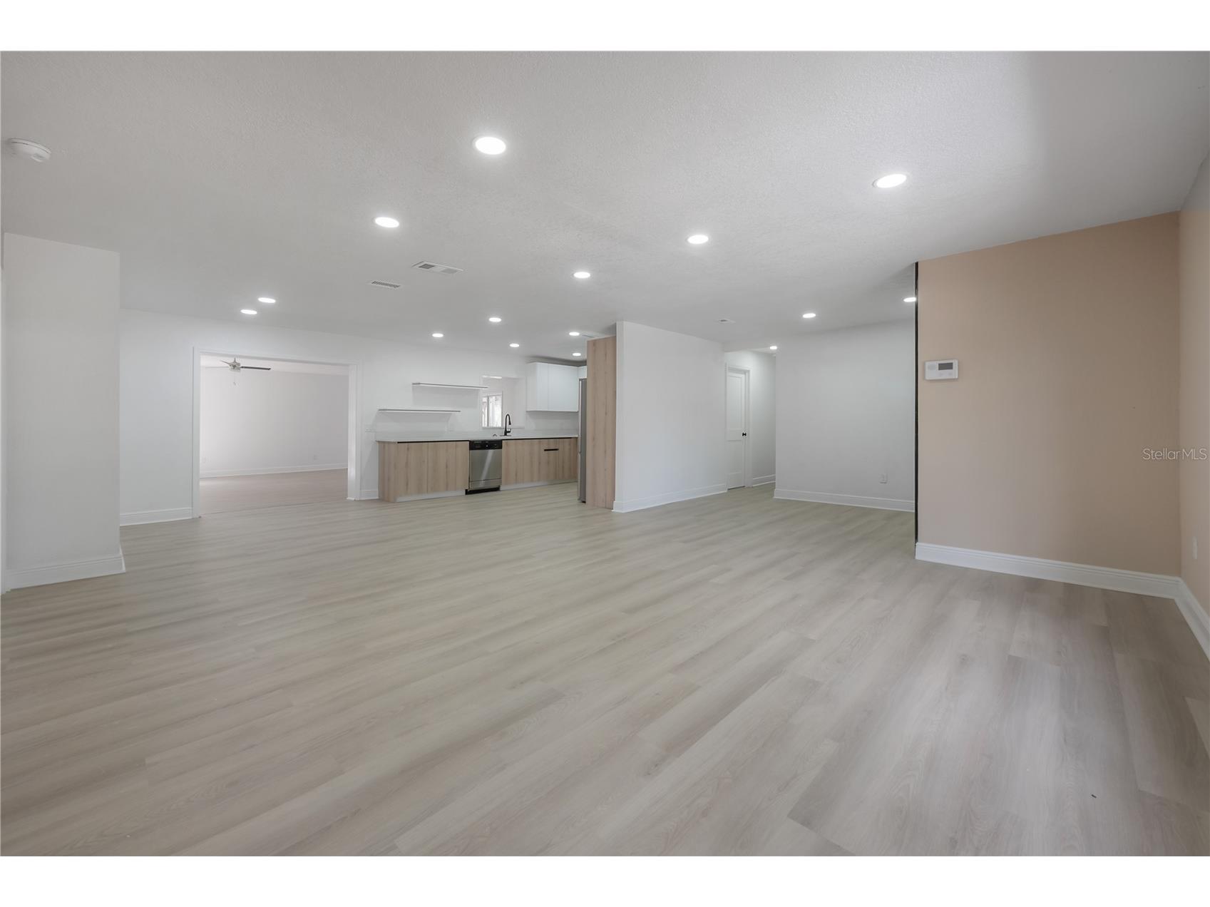 6042 Hazelwood Drive Zephyrhills FL 33542 TB8519067 image5