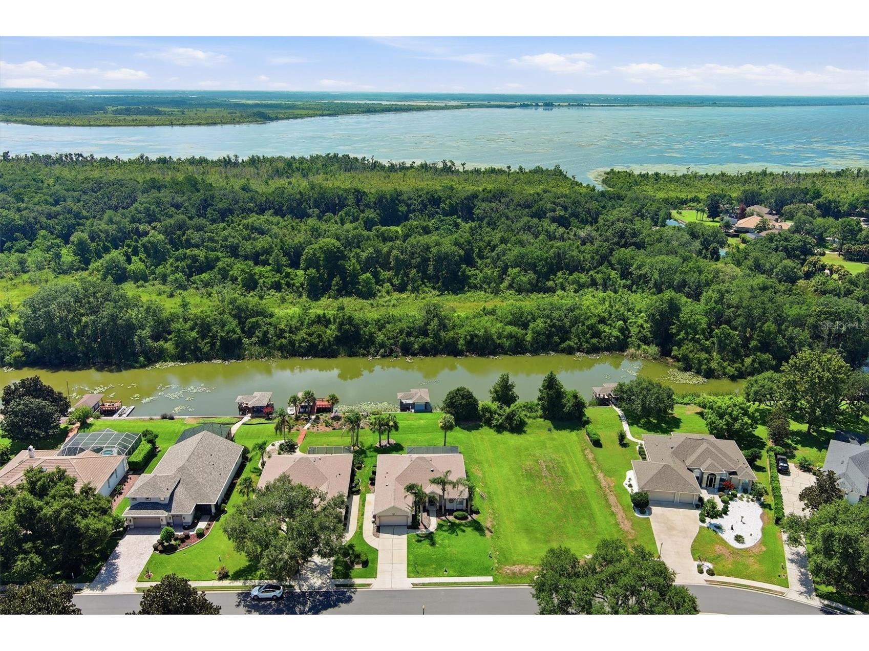 6042 Landings Boulevard Lady Lake FL 32159 - ORANGE CANAL OM726877 image35