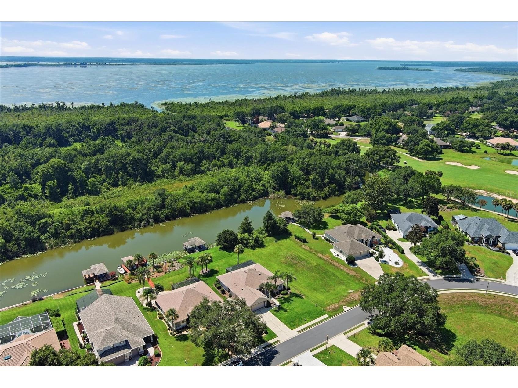 6042 Landings Boulevard Lady Lake FL 32159 - ORANGE CANAL OM726877 image39