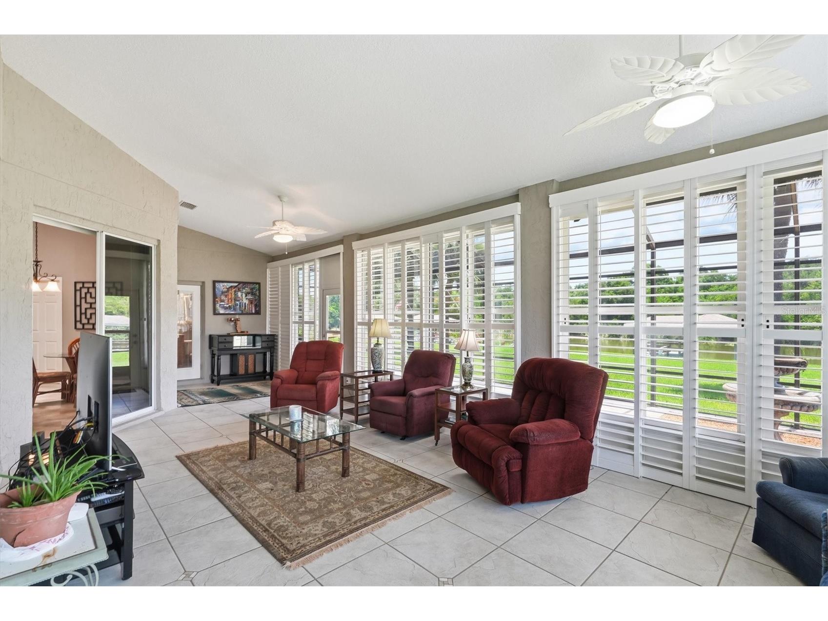 6042 Landings Boulevard Lady Lake FL 32159 - ORANGE CANAL OM726877 image5