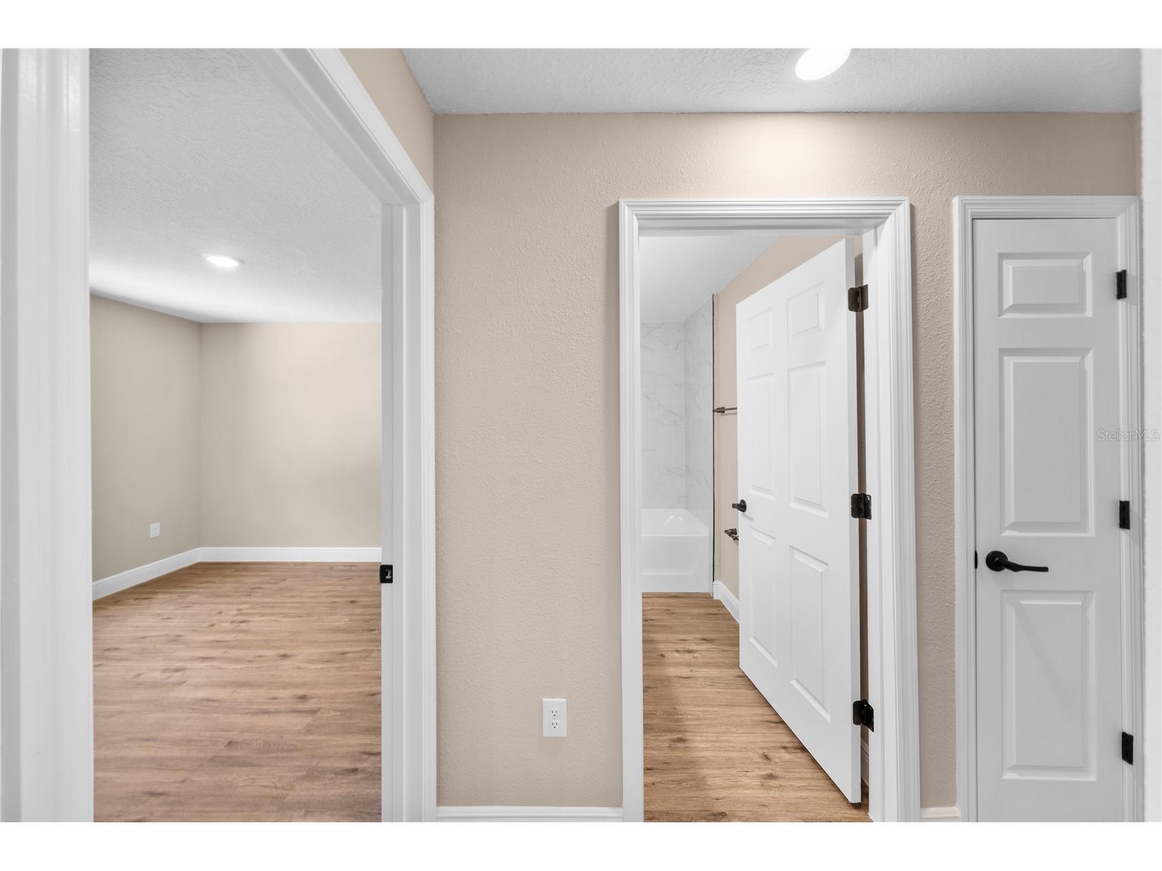 6042 NW 65th Street Ocala FL 34482 OM726272 image24