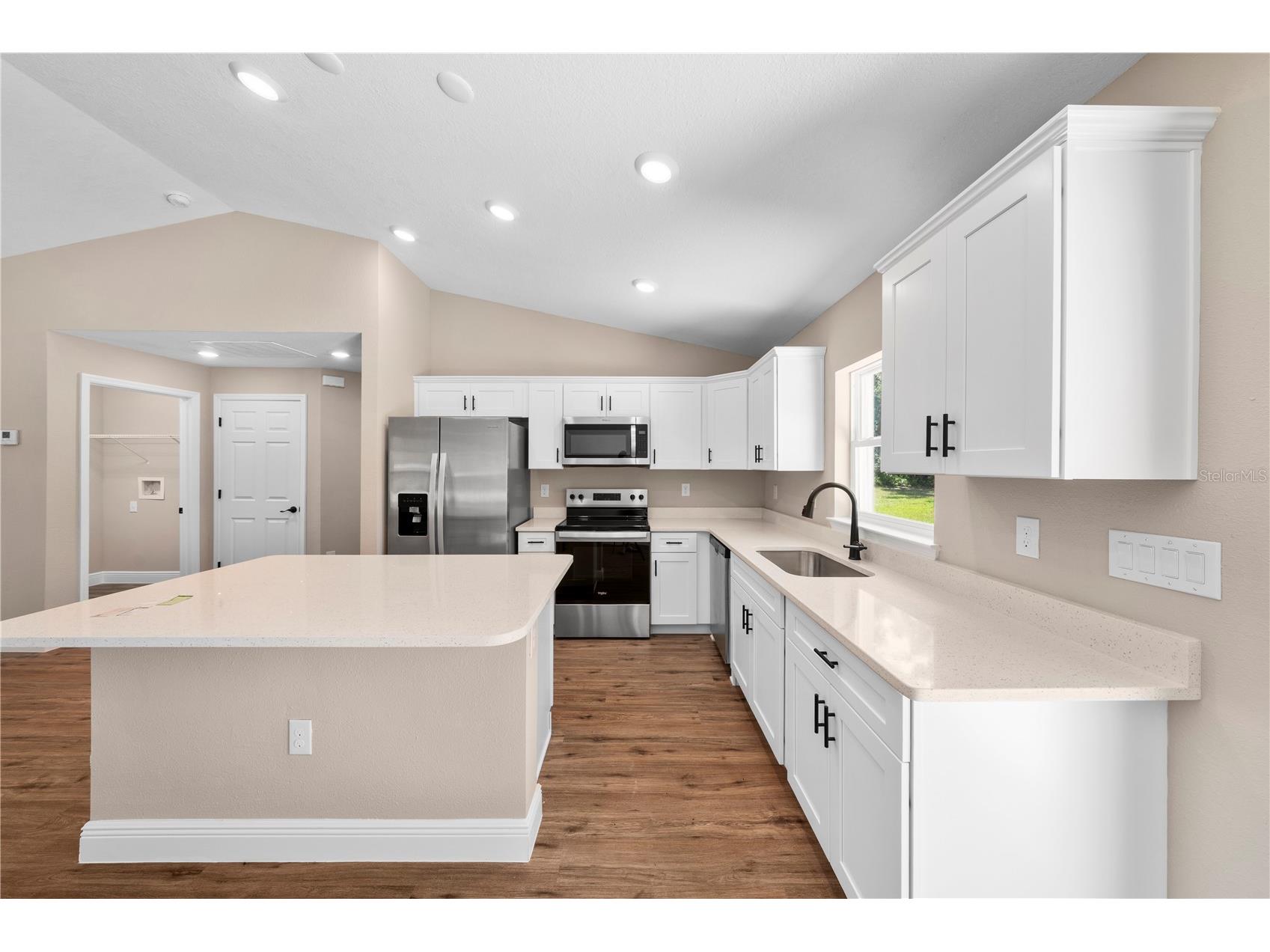 6042 NW 65th Street Ocala FL 34482 OM726272 image5