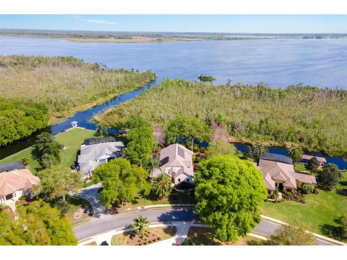 6042 Spinnaker Loop Lady Lake FL 32159 - LAKE GRIFFIN G5079667 image1