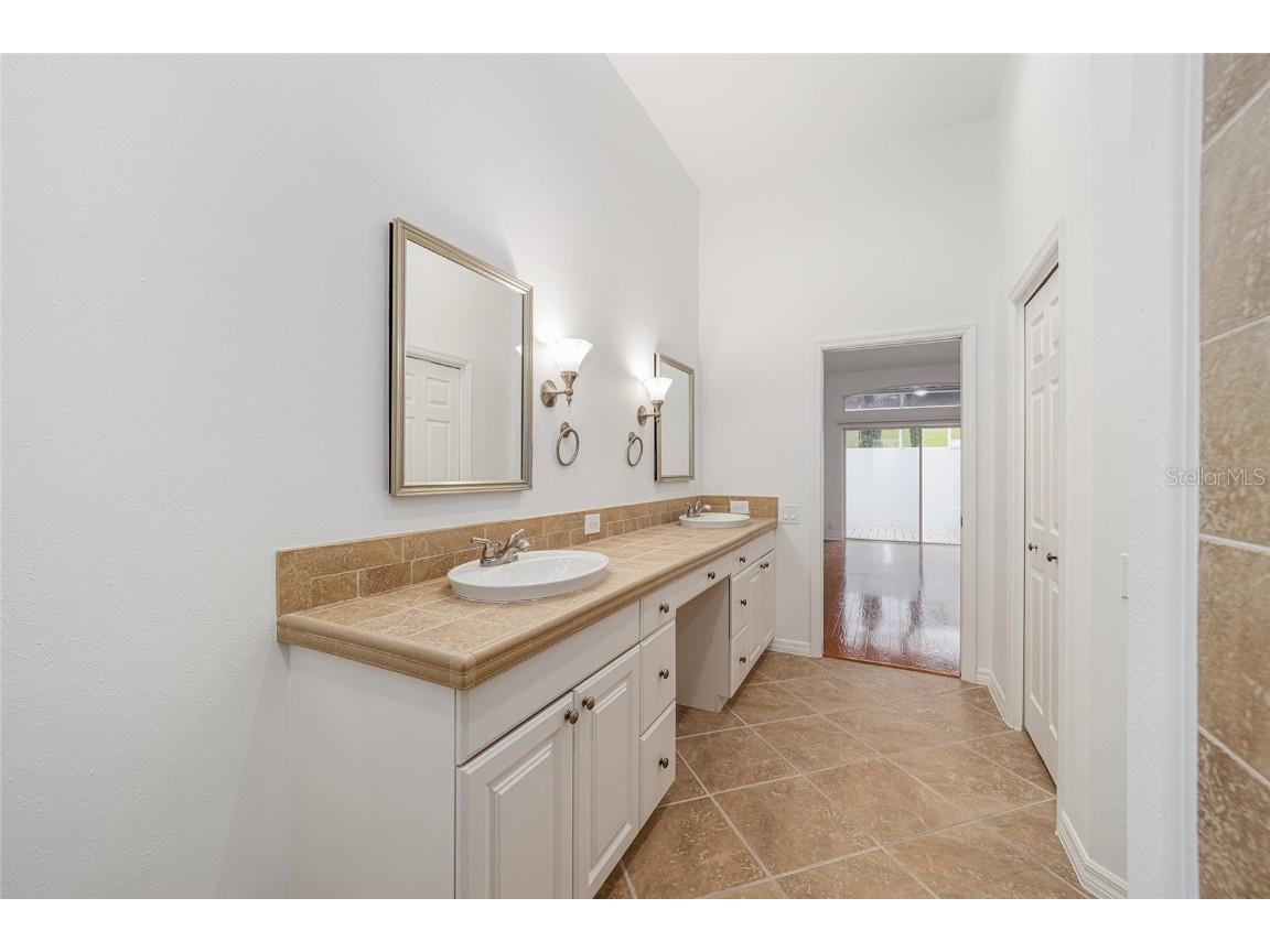 6042 Topsail Road Lady Lake FL 32159 OM688631 image38