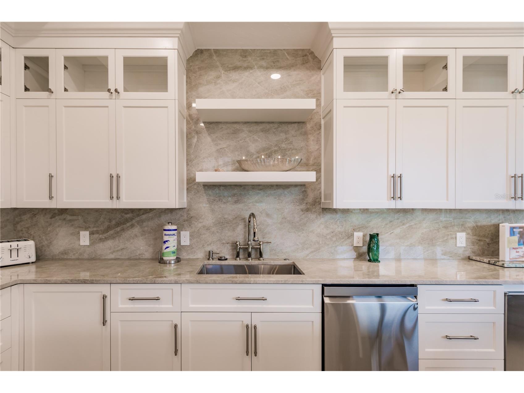 6042 W Peppertree Way #224B Sarasota FL 34242 TB8470976 image15