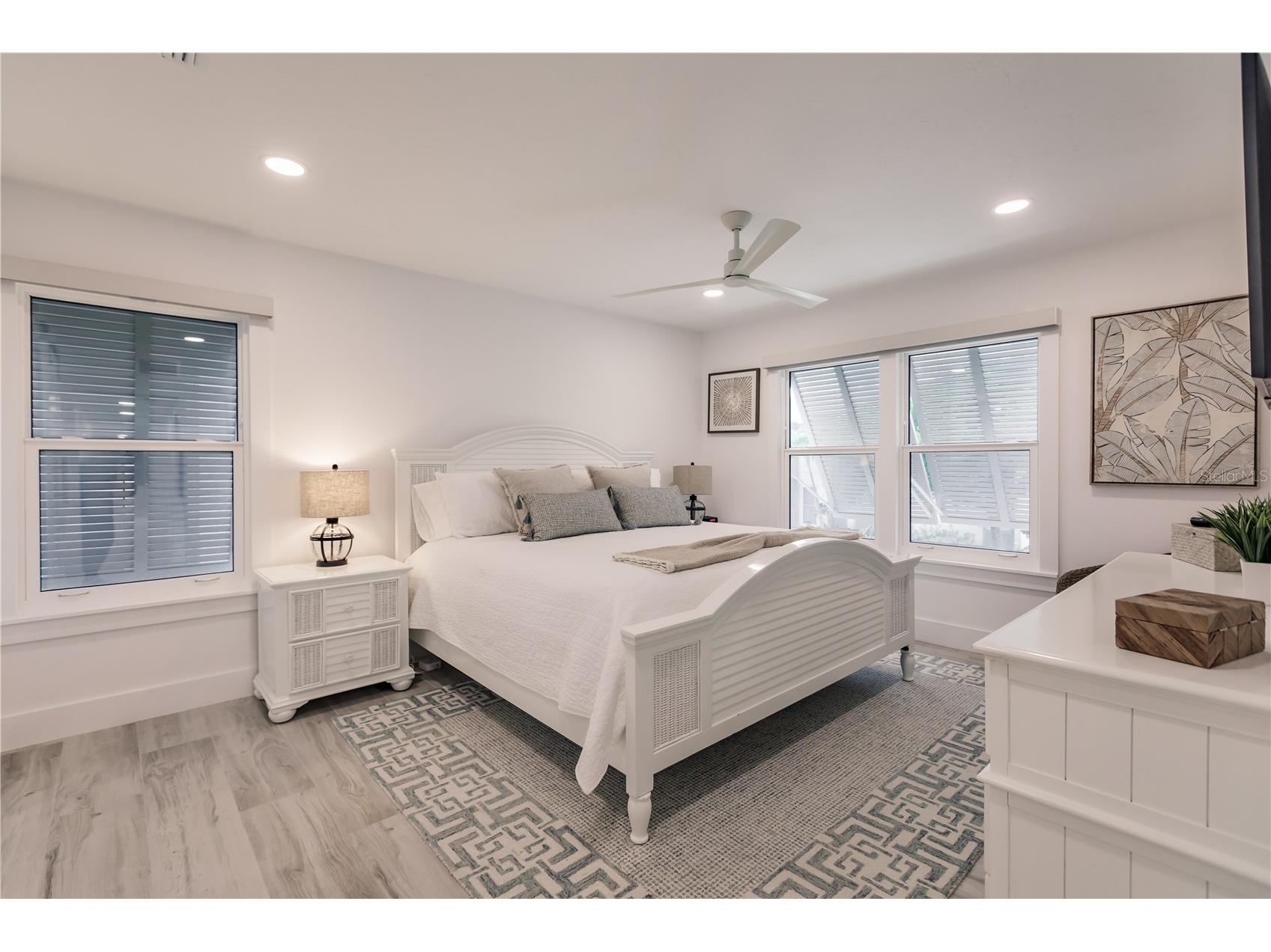6042 W Peppertree Way #224B Sarasota FL 34242 TB8470976 image17