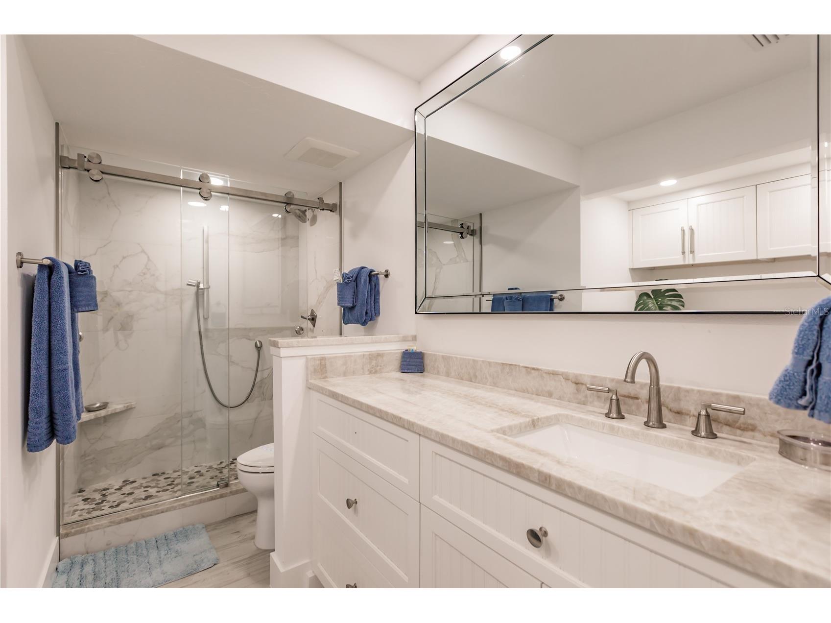 6042 W Peppertree Way #224B Sarasota FL 34242 TB8470976 image24