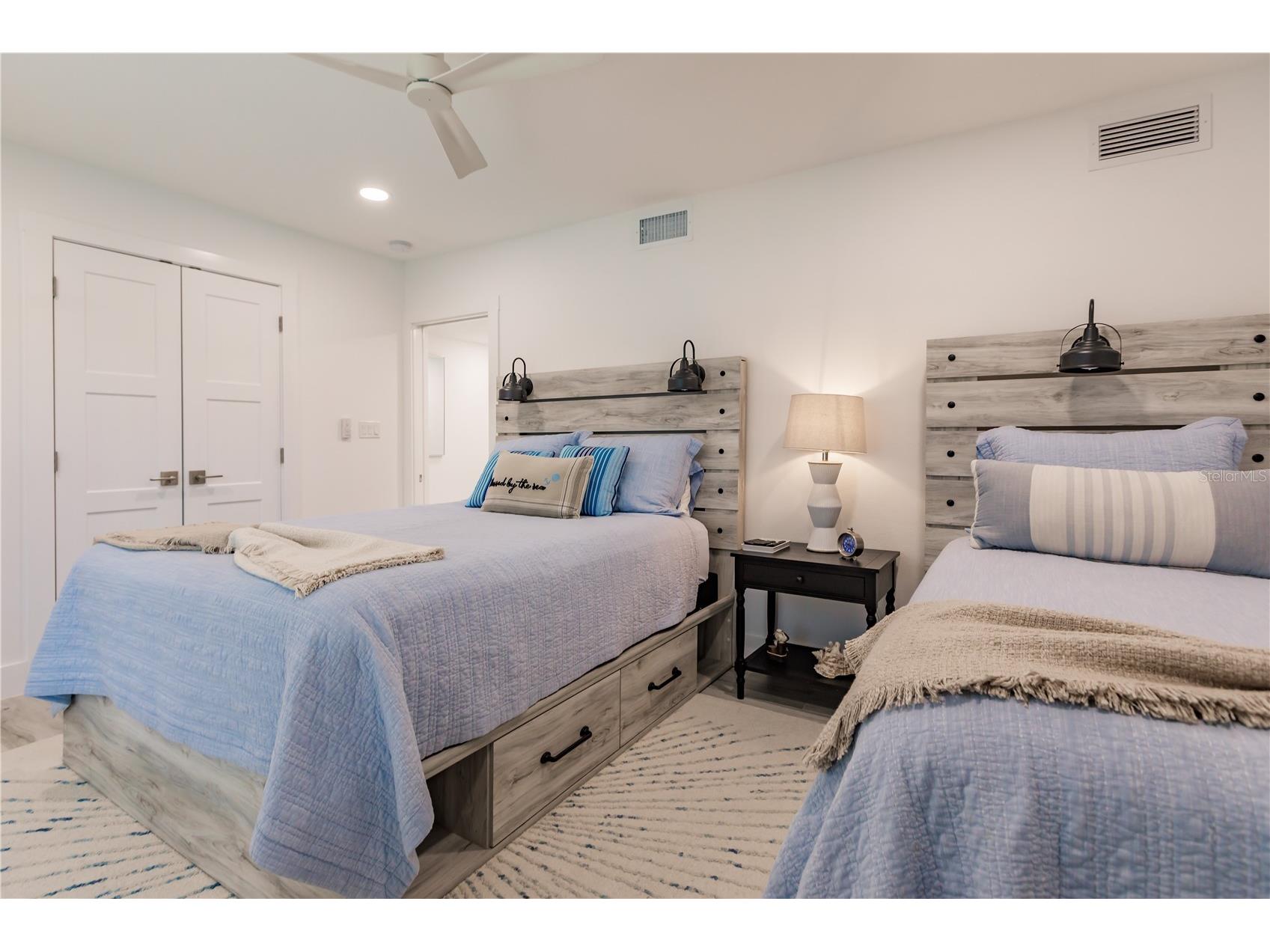 6042 W Peppertree Way #224B Sarasota FL 34242 TB8470976 image28