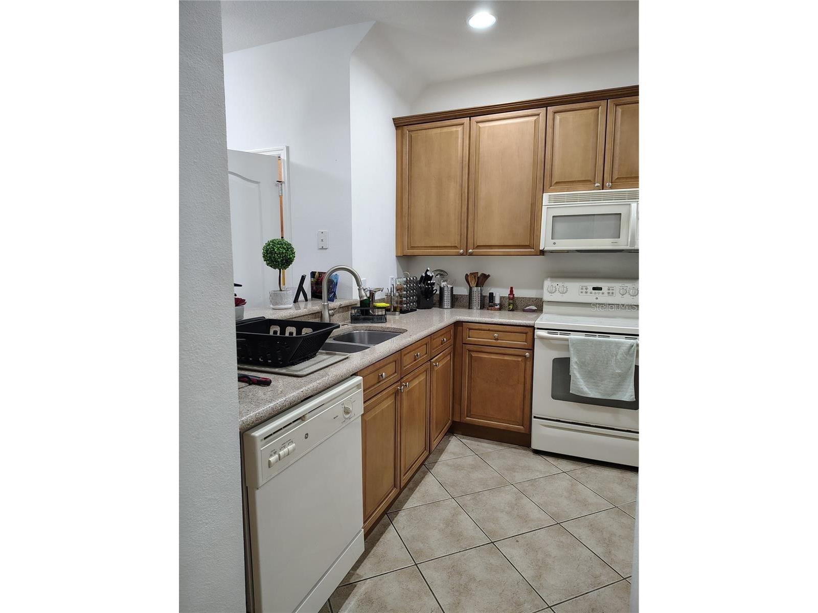 6043 Strada Isle Way Orlando FL 32835 V4947422 image7