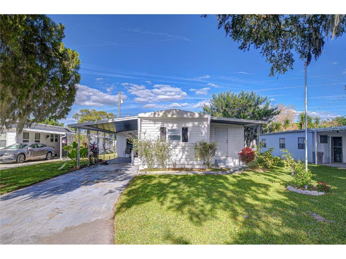 6044 Alpine Drive Zephyrhills FL 33542 TB8371431 image1