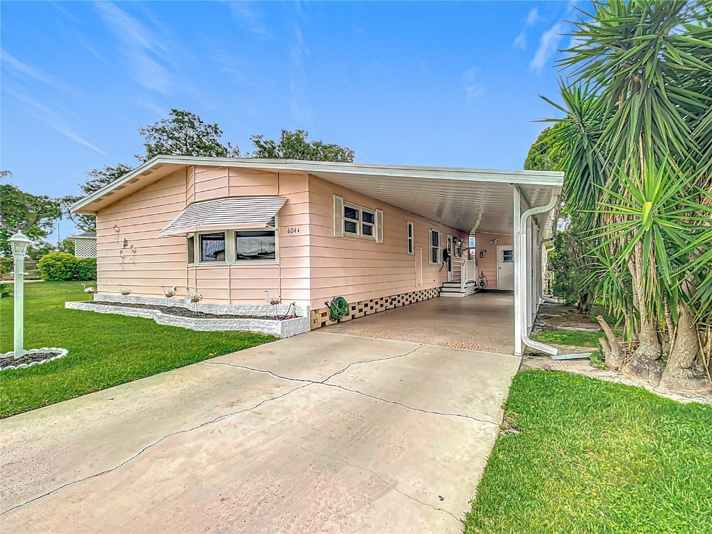 6044 Grand Oaks Drive SE Winter Haven FL 33884 S5126925 image1