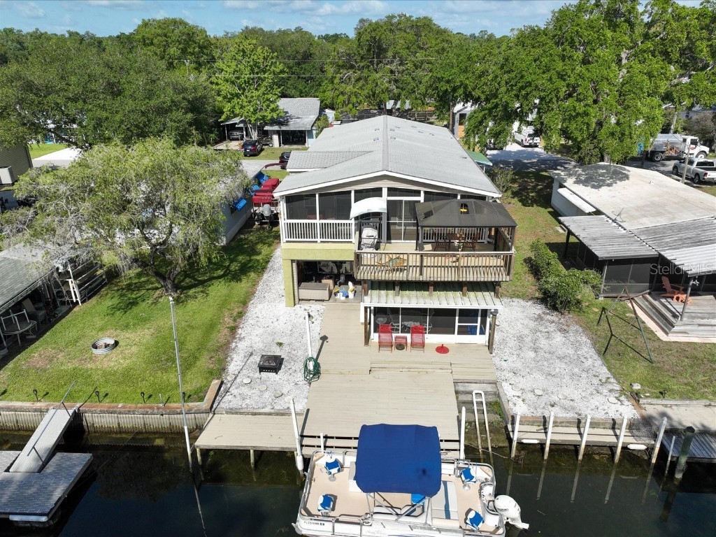 6045 Waverly Road Weeki Wachee FL 34607 - WEEKI WACHEE RIVER CANAL W7854543 image1