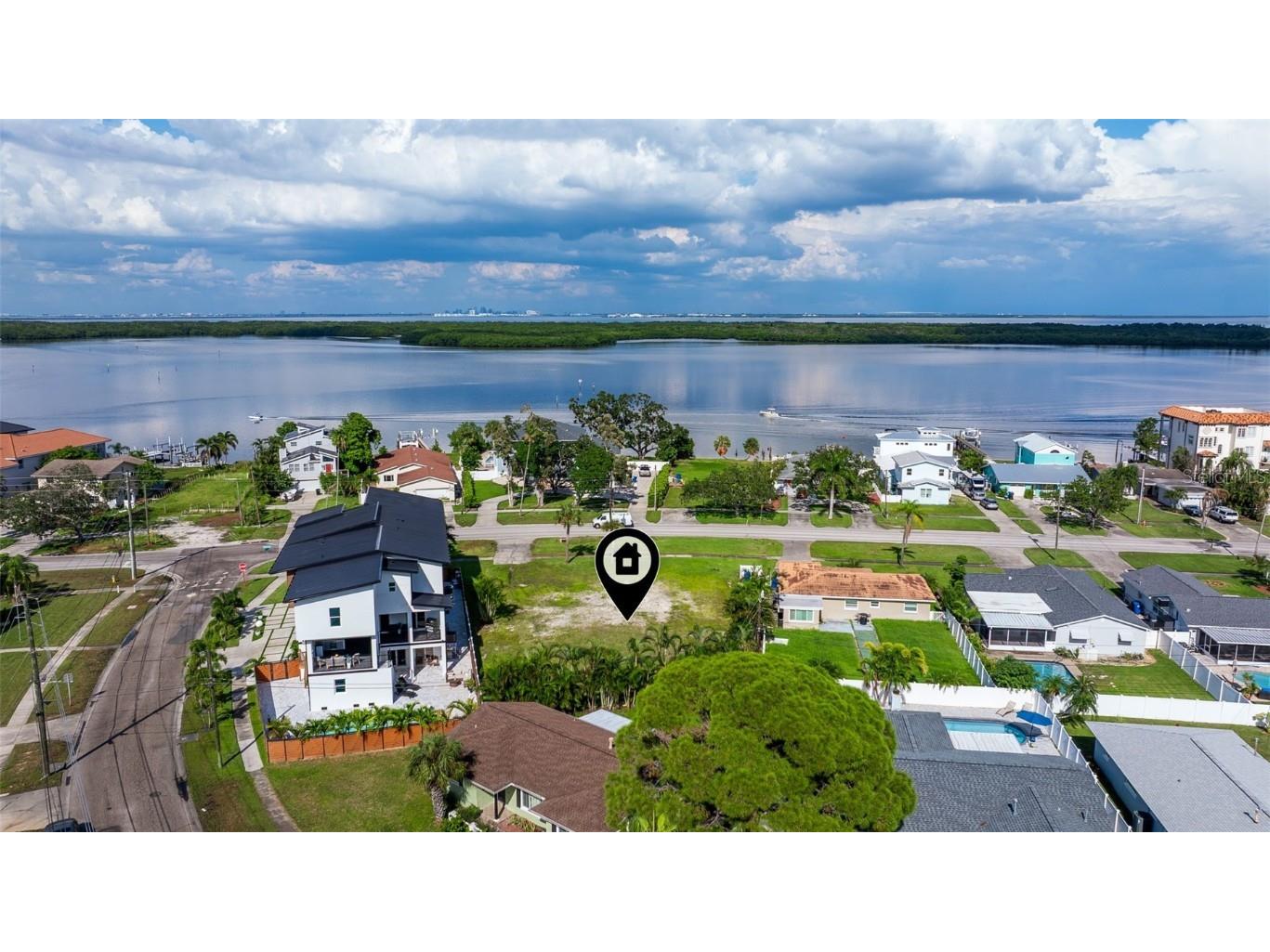 6046 Bayou Grande Boulevard NE Saint Petersburg FL 33703 TB8430756 image1