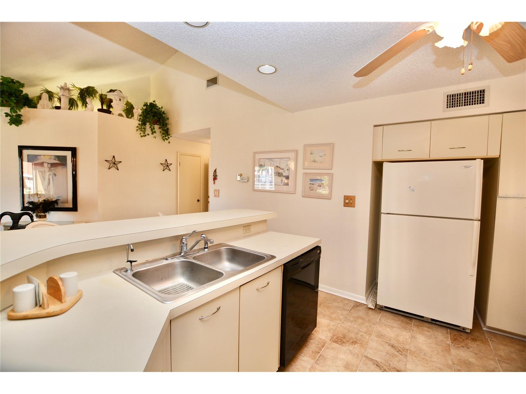 6047 Bahia Del Mar Boulevard #264 Saint Petersburg FL 33715 TB8452239 image18