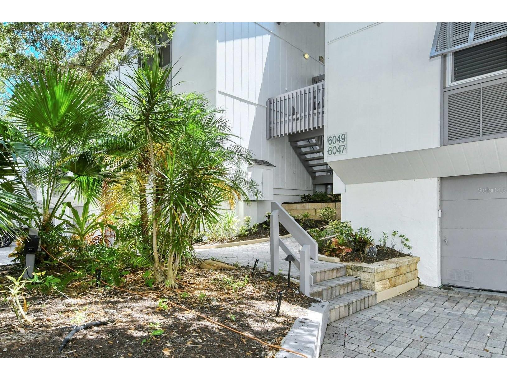 6047 E Peppertree Way #224 Sarasota FL 34242 TB8470874 image1