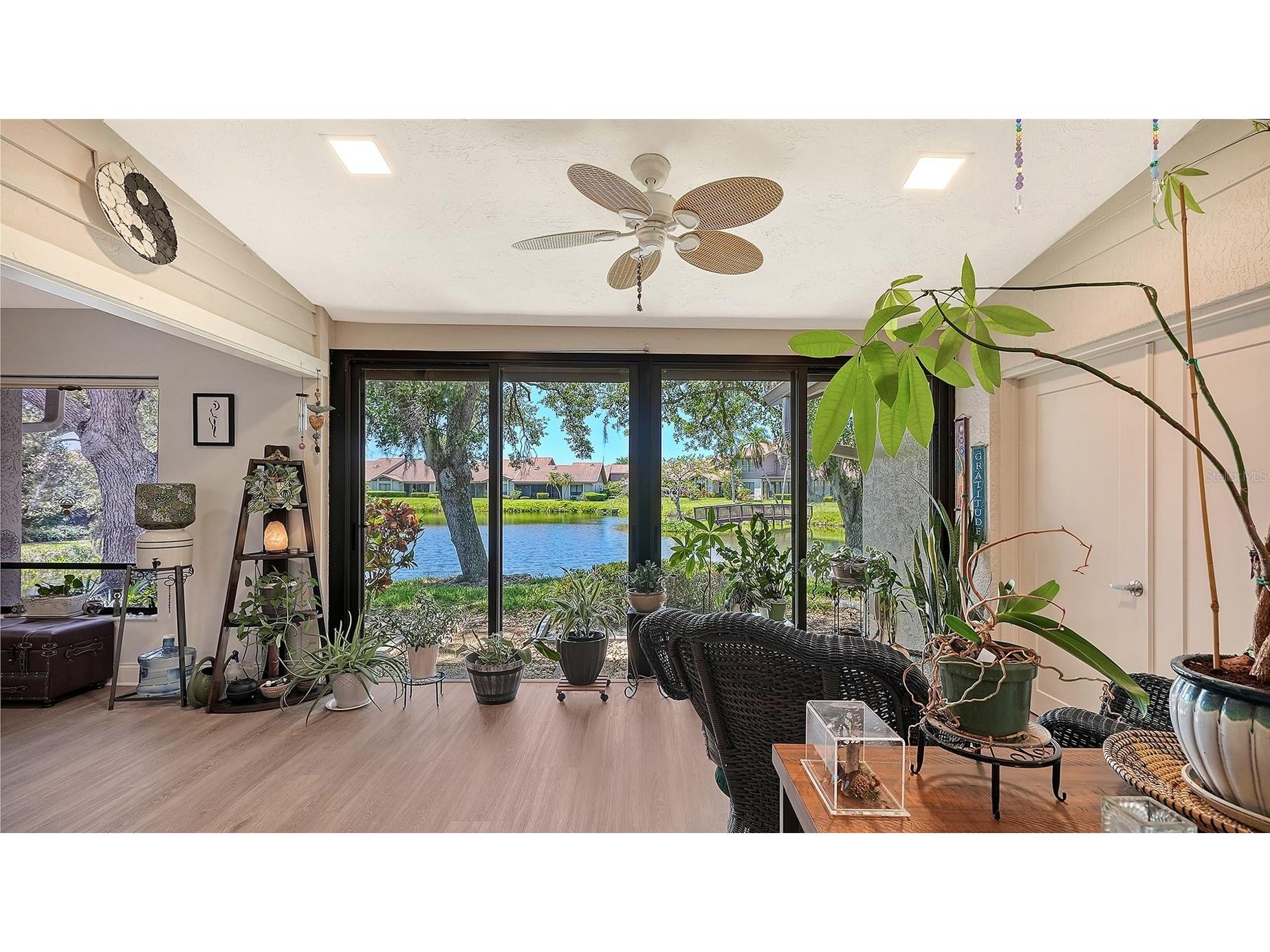 6048 Wilshire Boulevard #2 Sarasota FL 34238 A4690827 image4