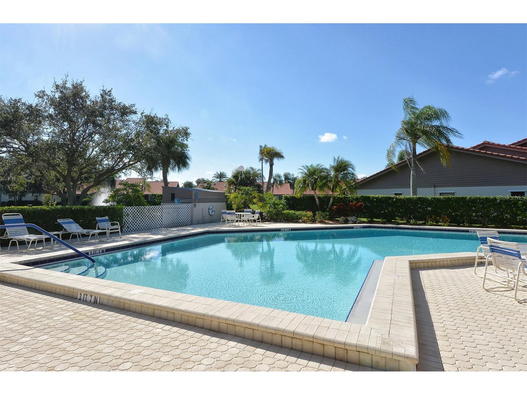 6048 Wilshire Boulevard #2 Sarasota FL 34238 A4690827 image40