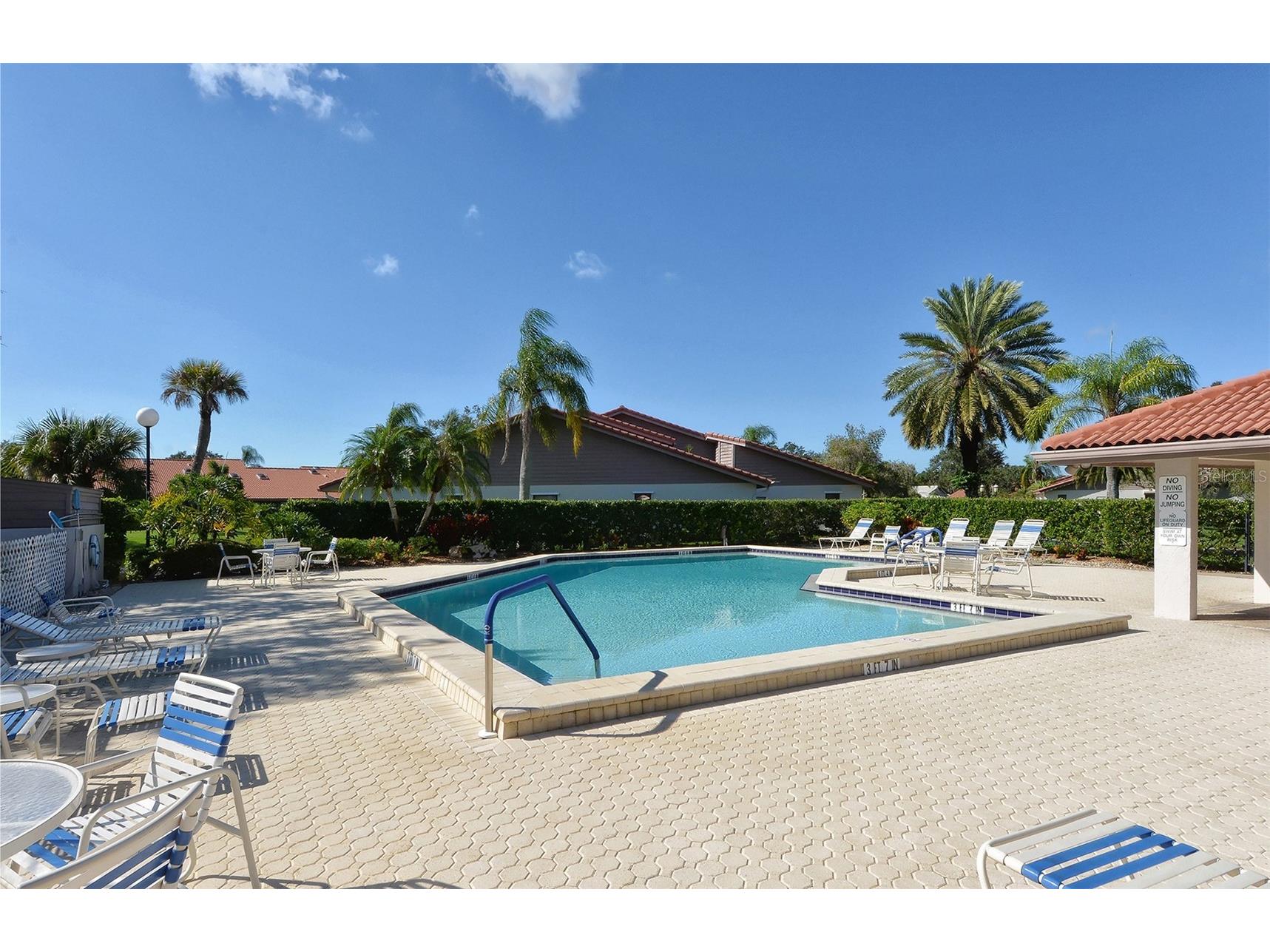 6048 Wilshire Boulevard #2 Sarasota FL 34238 A4690827 image42