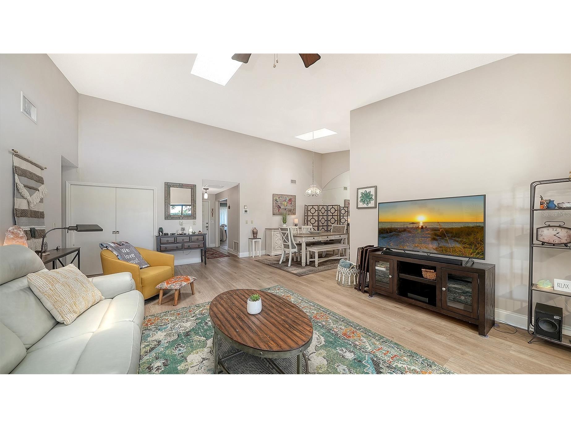 6048 Wilshire Boulevard #2 Sarasota FL 34238 A4690827 image8