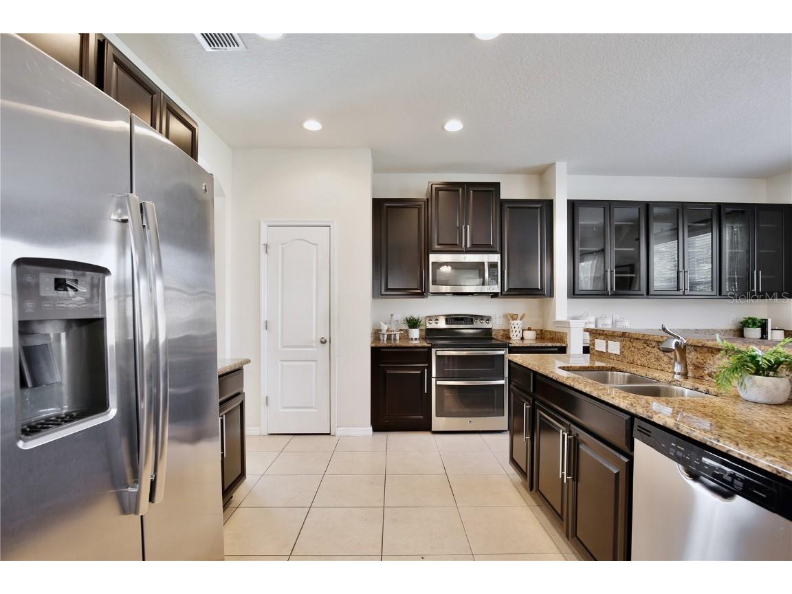 6049 Fender Court Orlando FL 32837 O6371272 image16