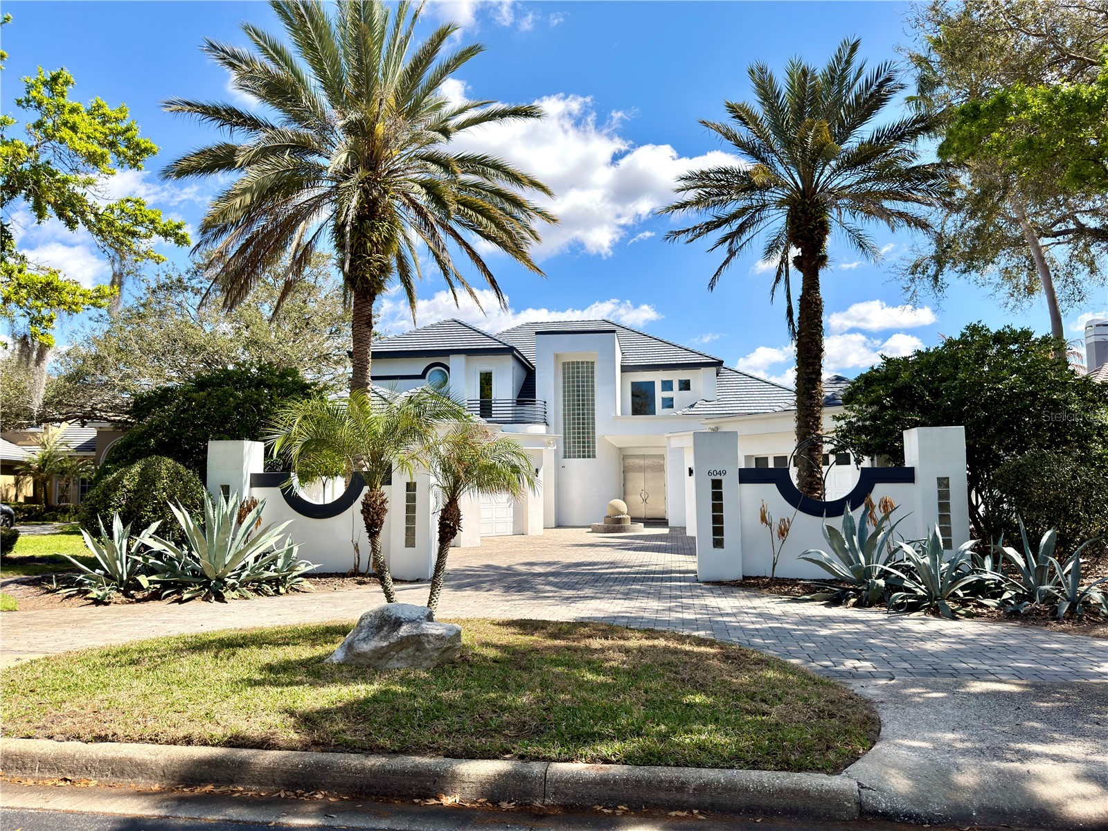 6049 Lady Bet Drive Orlando FL 32819 O6388063 image1