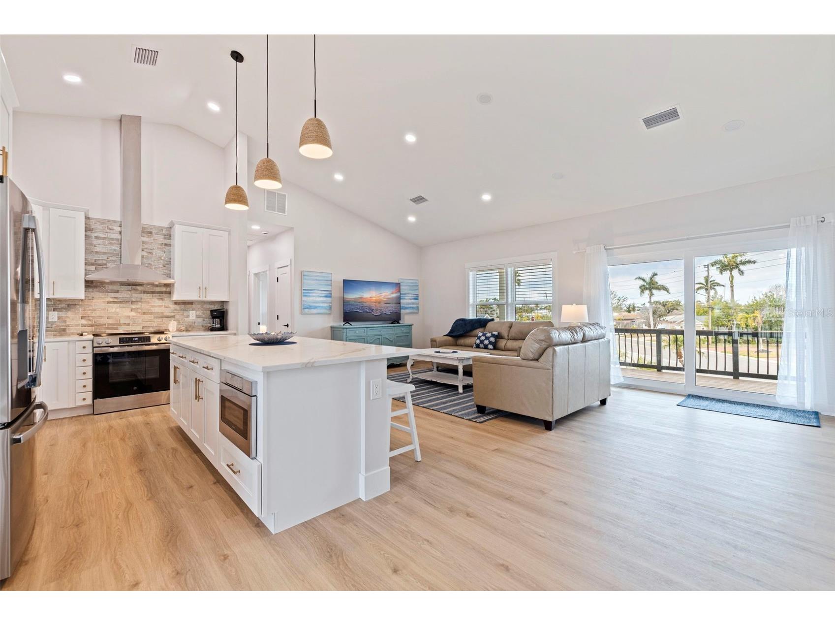 605 115th Avenue Treasure Island FL 33706 TB8475520 image11