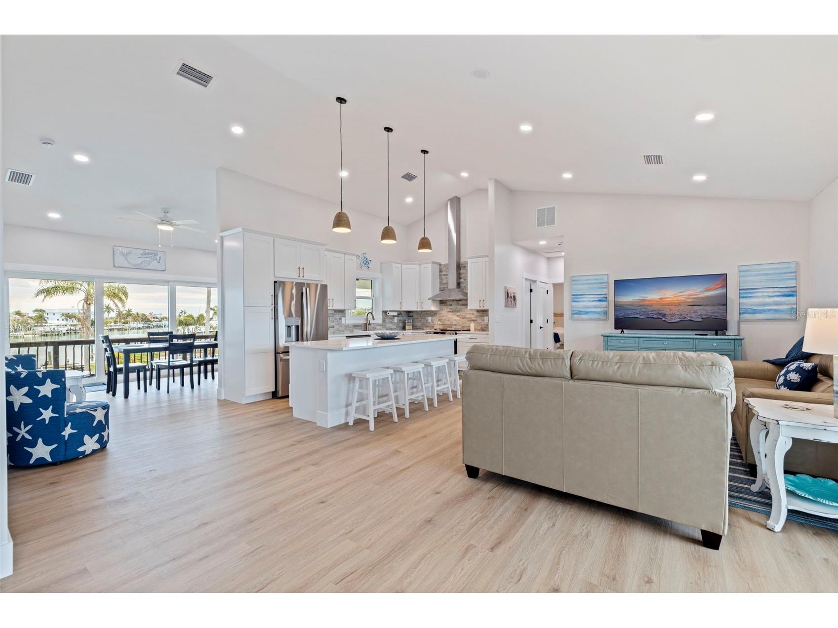 605 115th Avenue Treasure Island FL 33706 TB8475520 image4