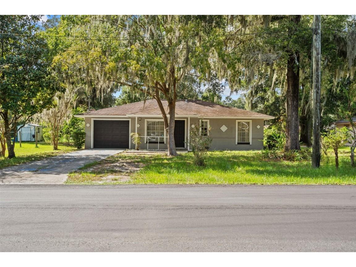 605 4th Street Wildwood FL 34785 O6210244 image1