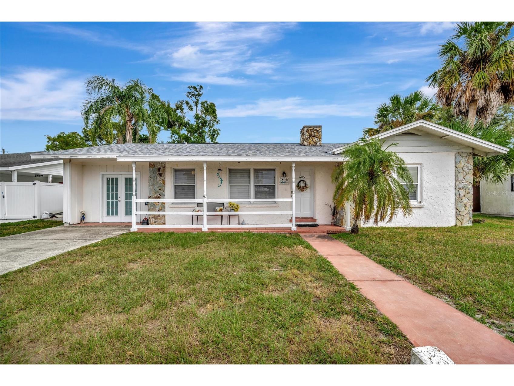 605 51st Street W Bradenton FL 34209 A4669871 image1