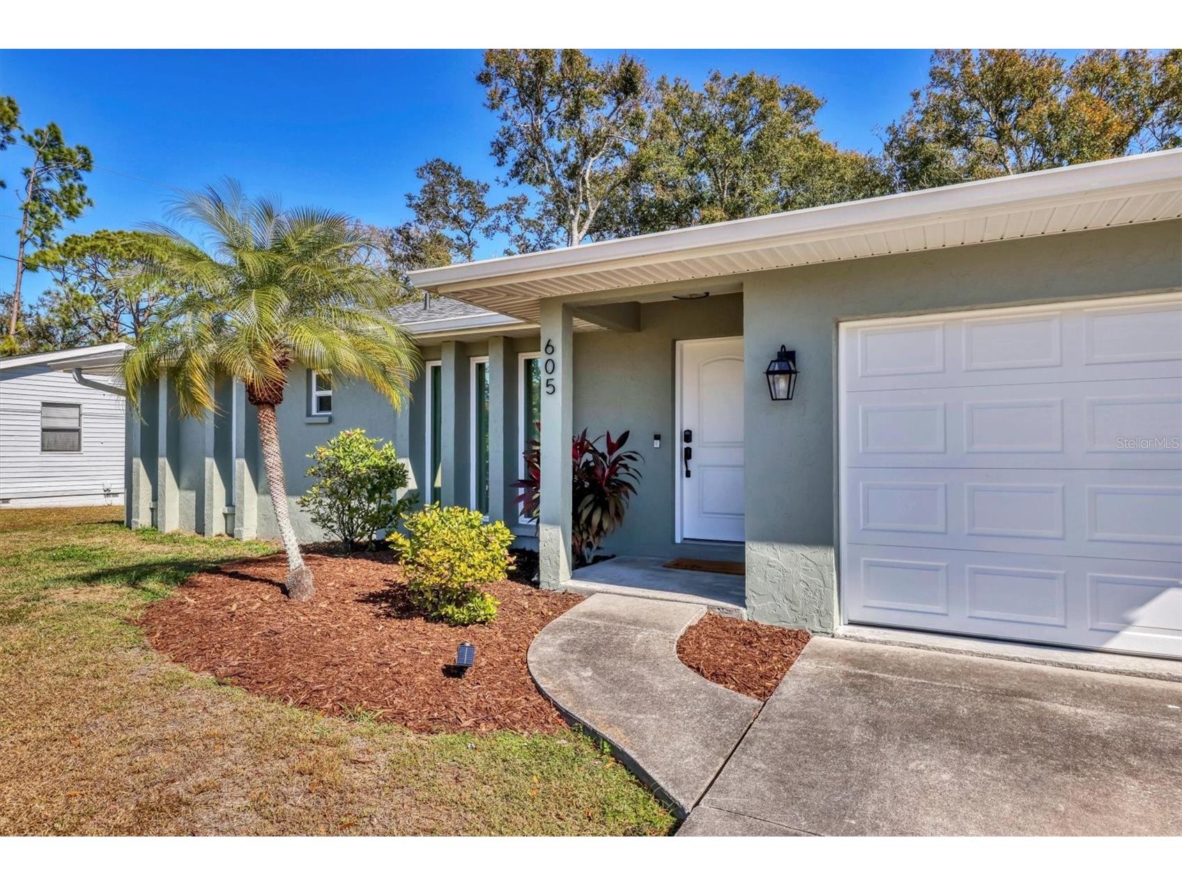 605 Albritton Avenue Sarasota FL 34232 A4680711 image1
