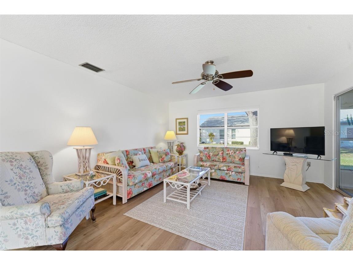 605 Apple Lane Englewood FL 34223 N6141335 image3