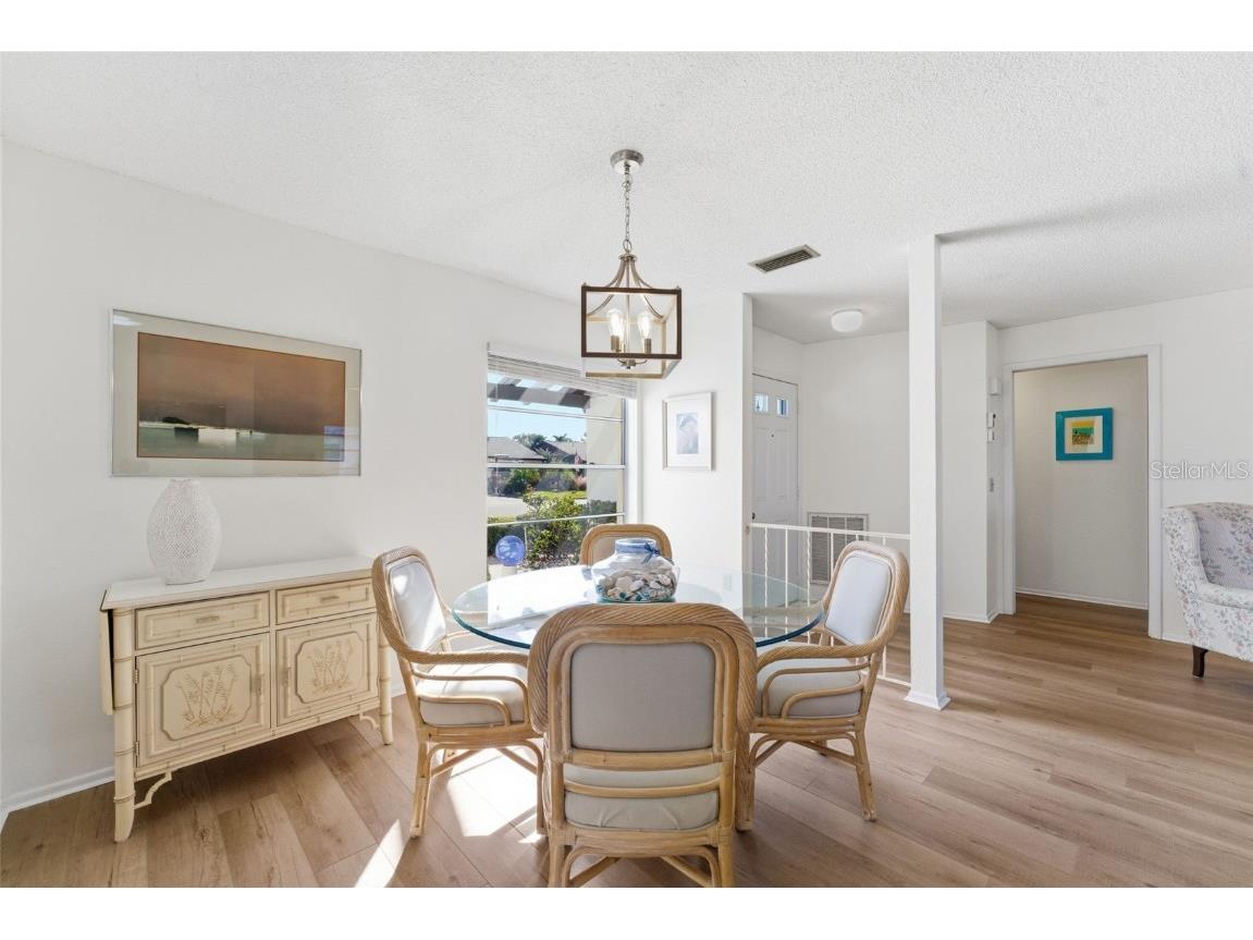 605 Apple Lane Englewood FL 34223 N6141335 image4