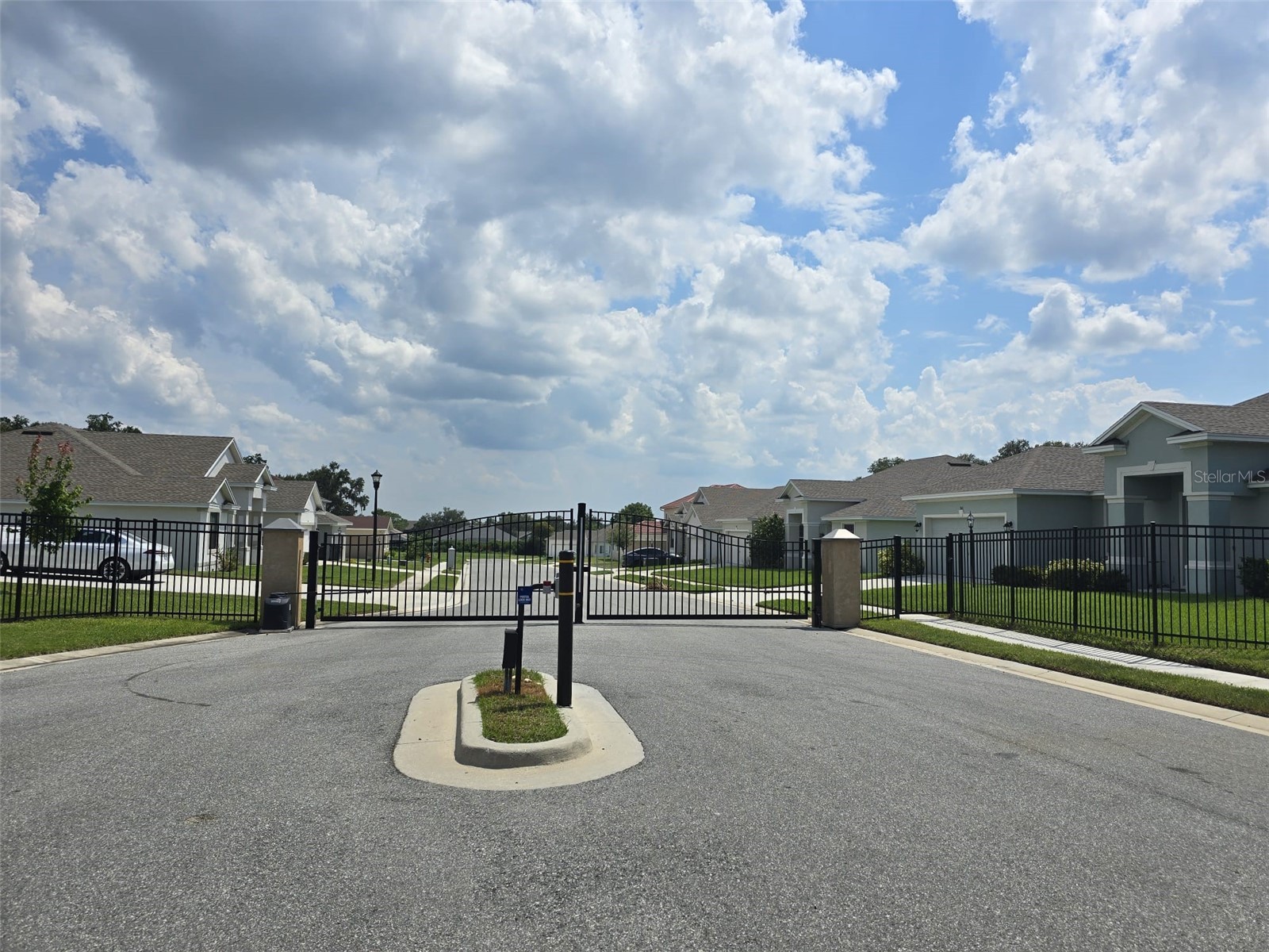 605 Aria Dr. Lakeland FL 33813 L4962879 image1