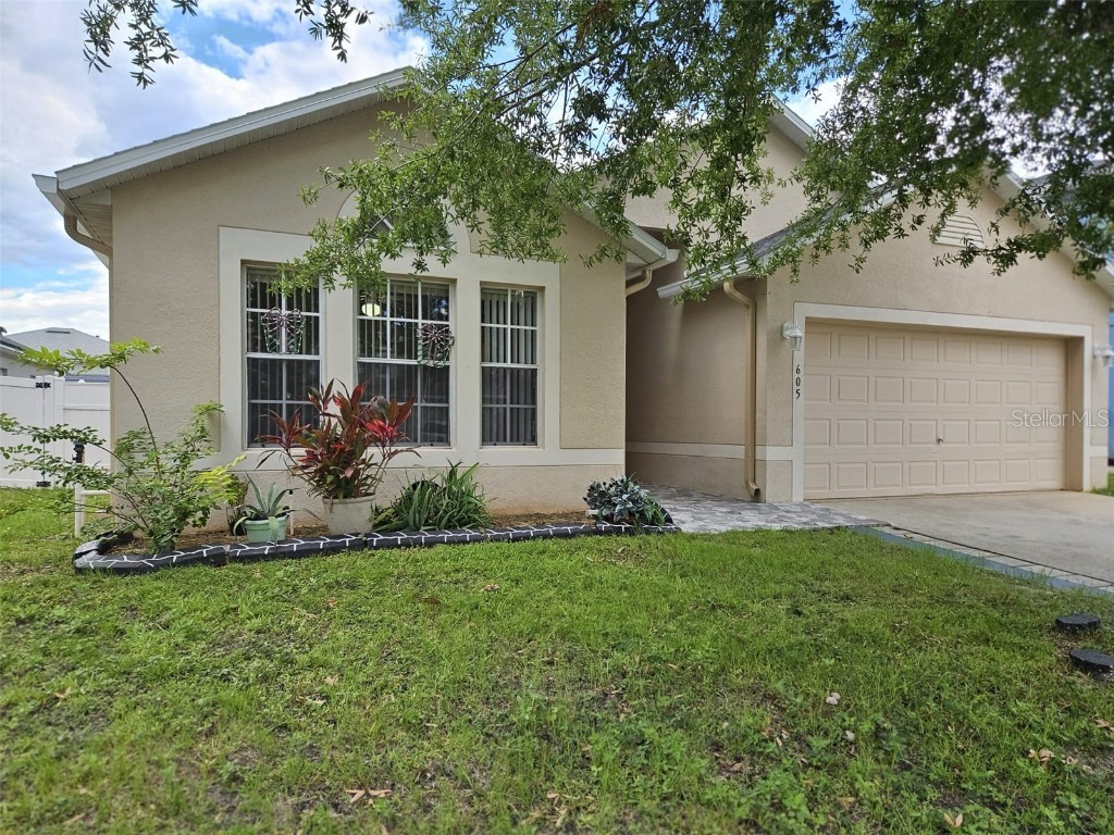 605 Blake Avenue Davenport FL 33897 S5107440 image1