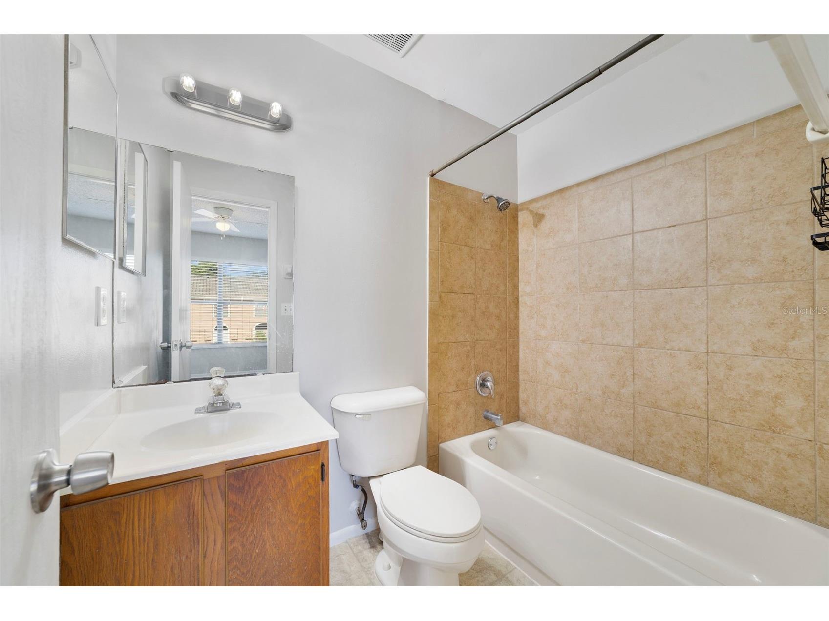 605 Casa Park Court #H Winter Springs FL 32708 O6390474 image14