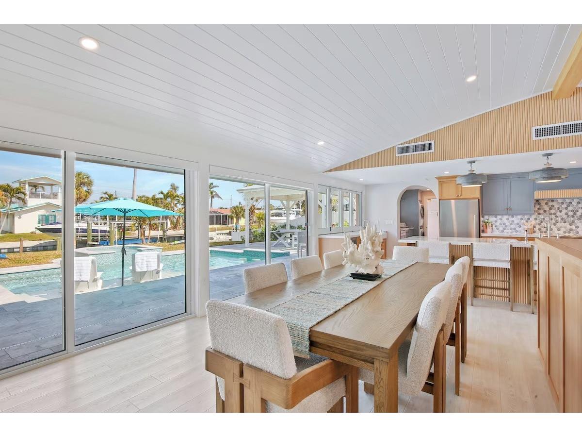 605 Concord Lane Holmes Beach FL 34217 A4690364 image12