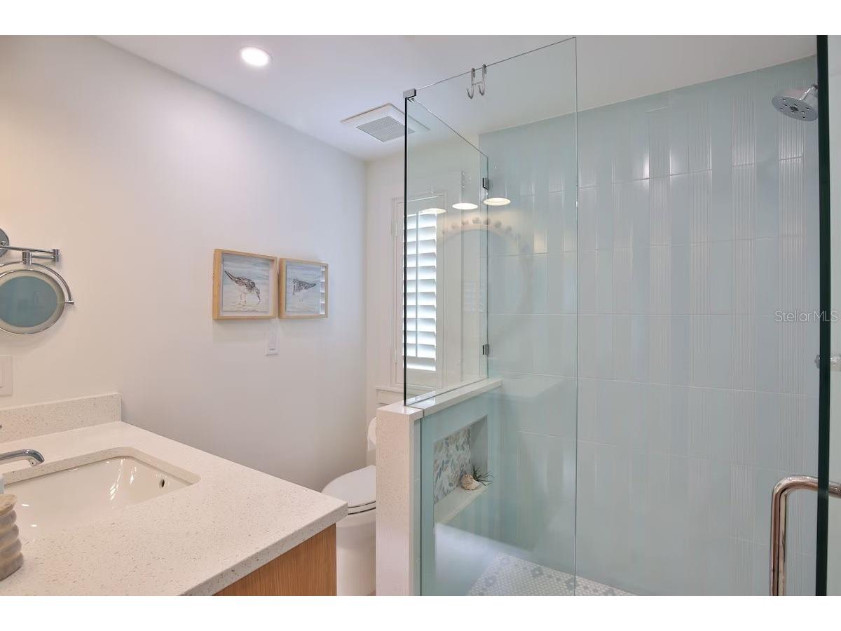 605 Concord Lane Holmes Beach FL 34217 A4690364 image25