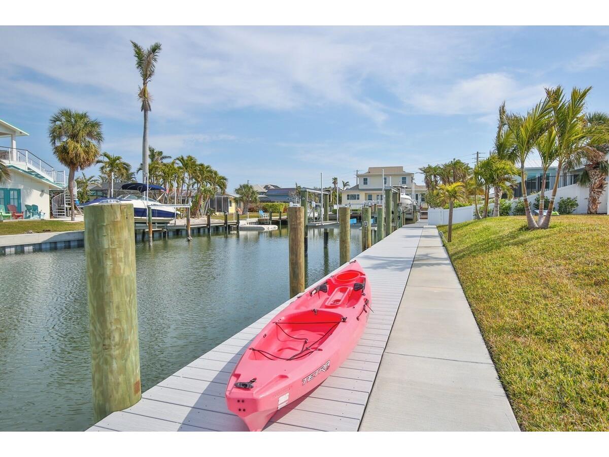 605 Concord Lane Holmes Beach FL 34217 A4690364 image40