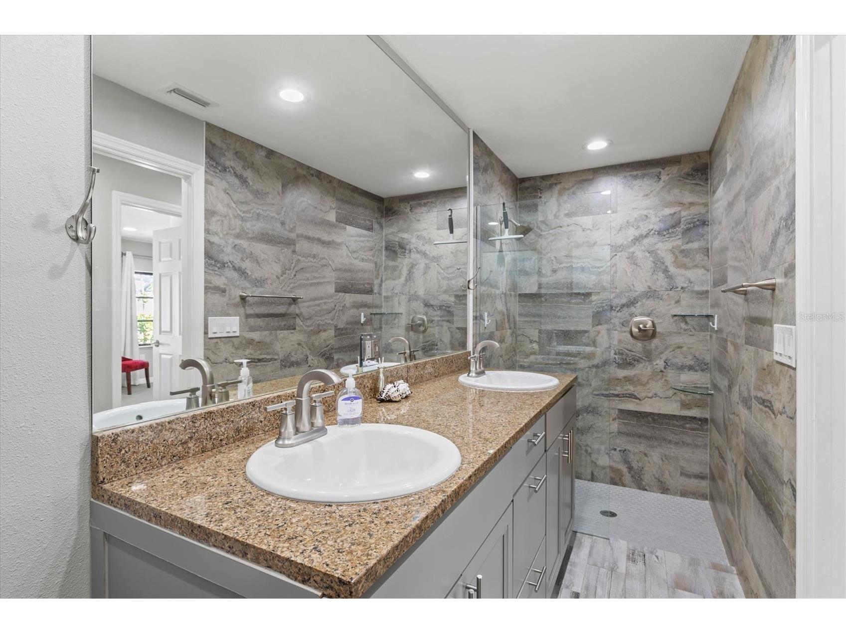 605 Cornwell On The Gulf Venice FL 34285 N6142265 image47