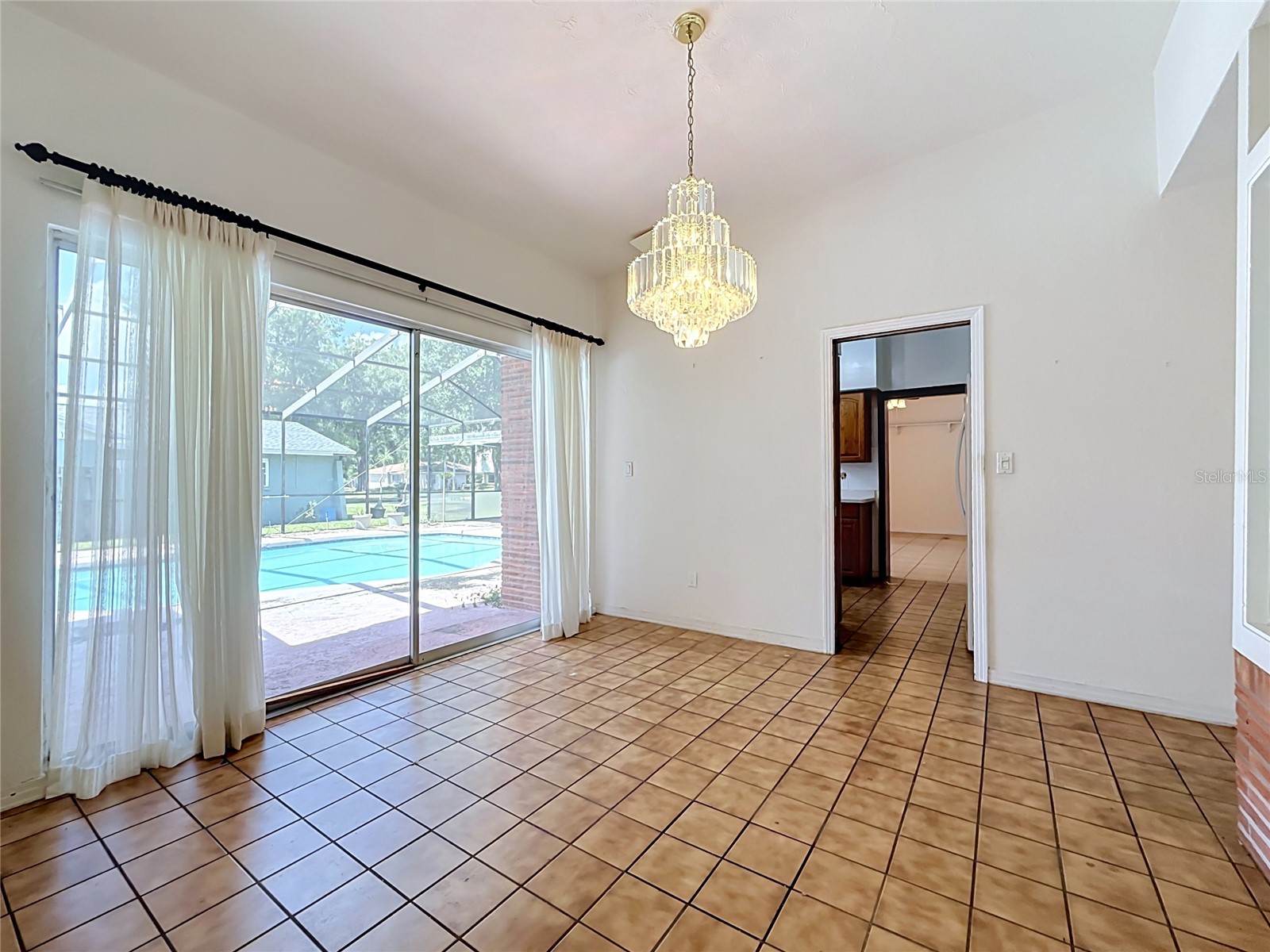 605 Courtney Drive Tampa FL 33617 TB8517226 image16