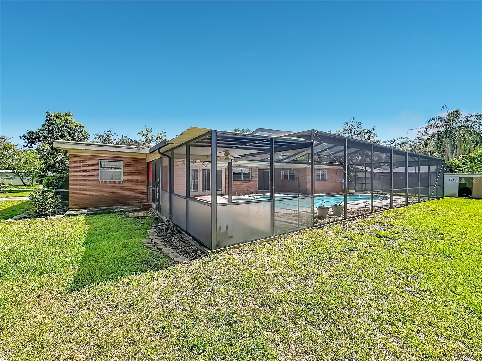 605 Courtney Drive Tampa FL 33617 TB8517226 image43