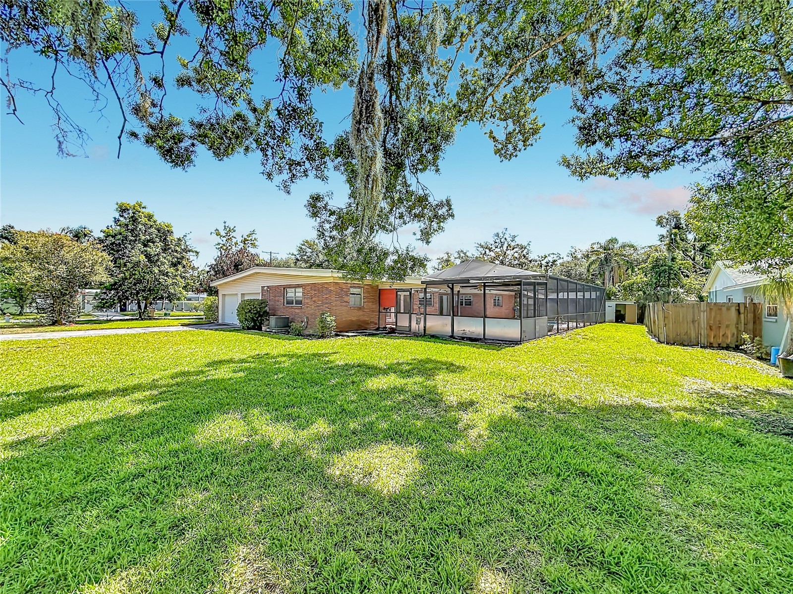 605 Courtney Drive Tampa FL 33617 TB8517226 image44