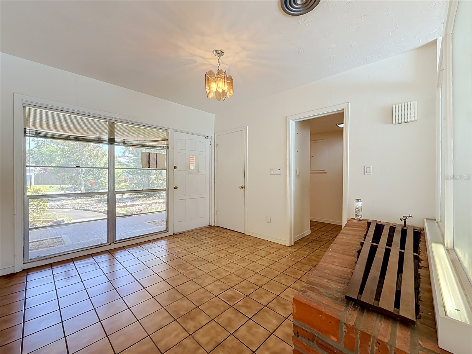 605 Courtney Drive Tampa FL 33617 TB8517226 image9