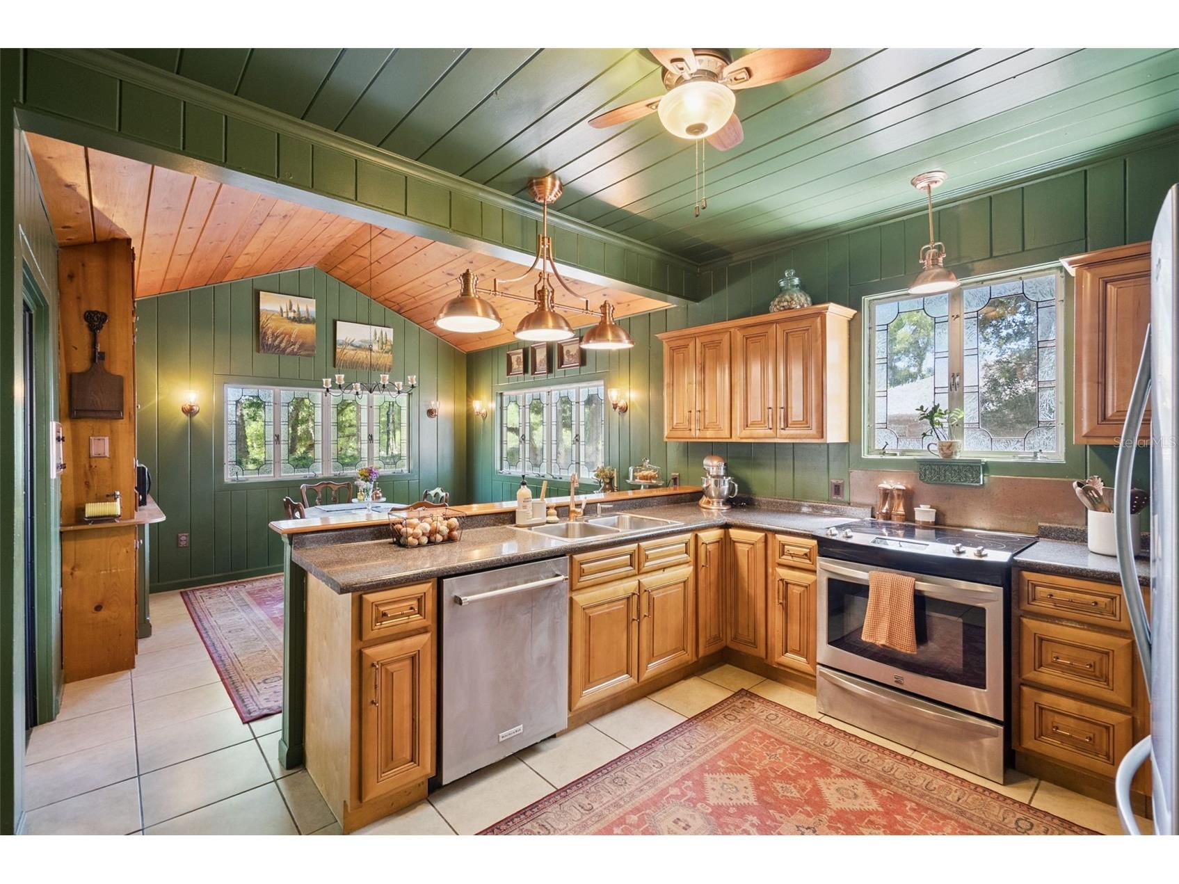 605 E Lakeview Avenue Eustis FL 32726 O6406731 image9