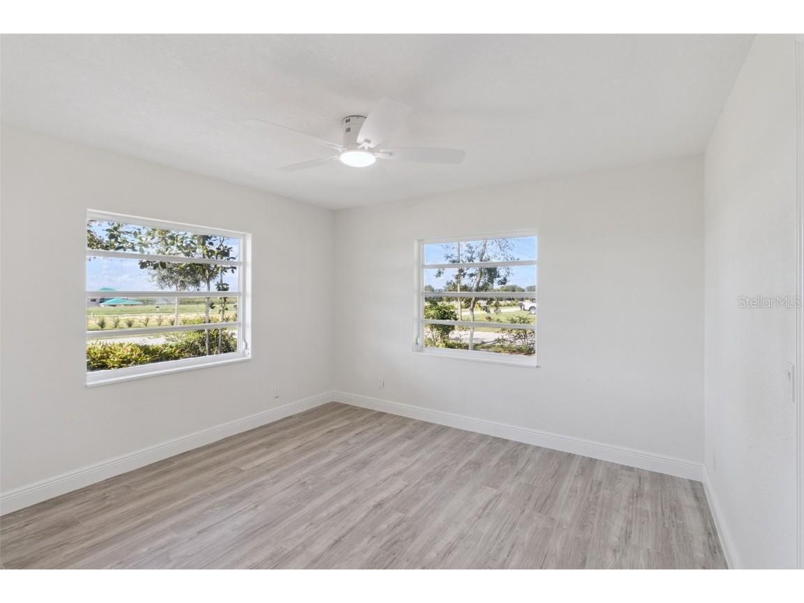 605 Florida Avenue Dundee FL 33838 P4936463 image11