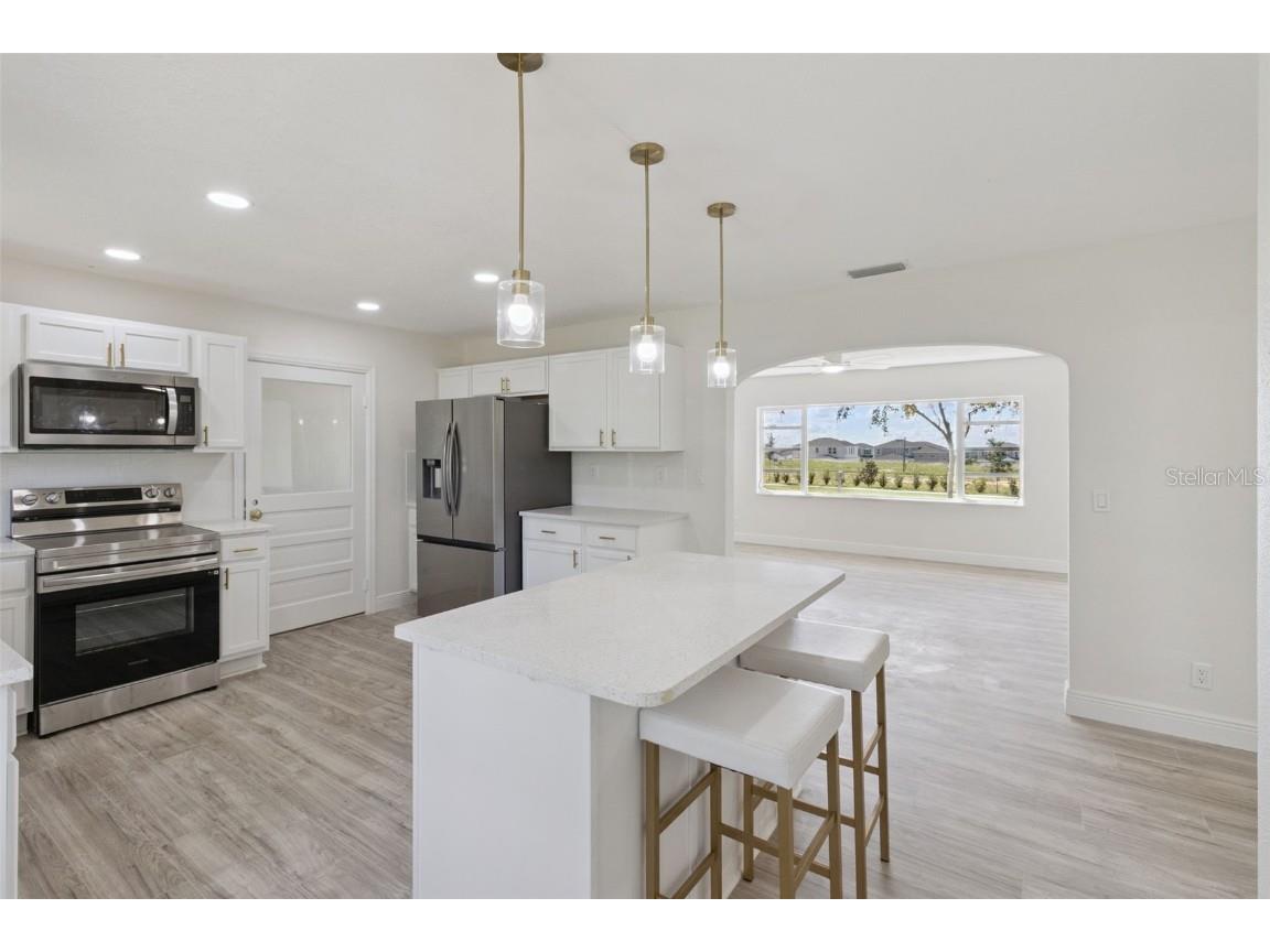 605 Florida Avenue Dundee FL 33838 P4936463 image8